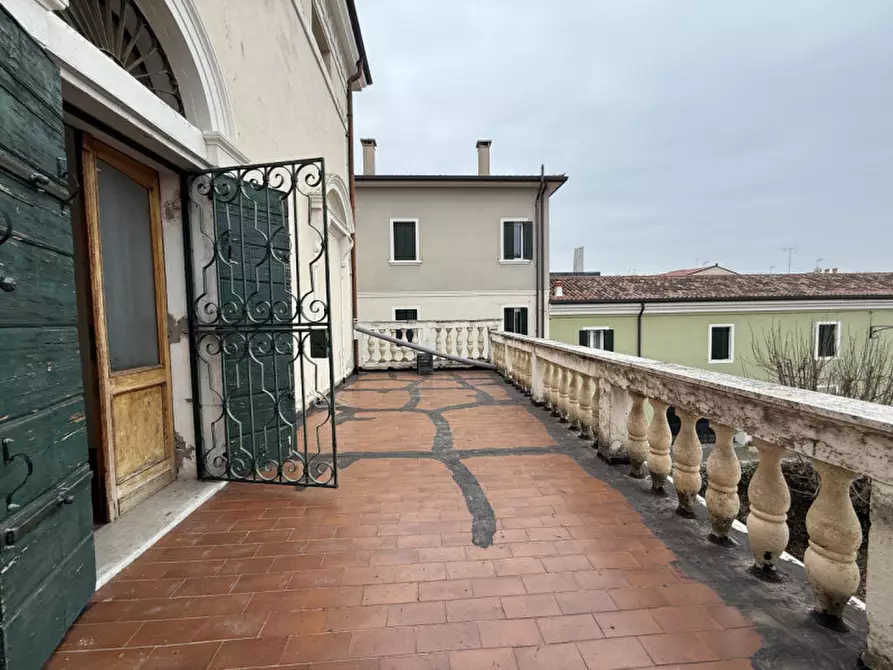 Immagine 23 di Palazzo in vendita  in via nazario sauro a Montagnana