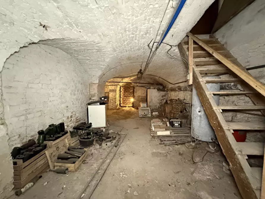 Immagine 40 di Palazzo in vendita  in via nazario sauro a Montagnana