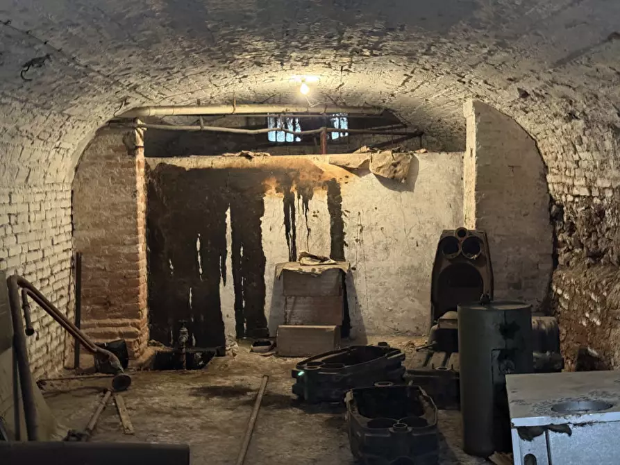 Immagine 42 di Palazzo in vendita  in via nazario sauro a Montagnana