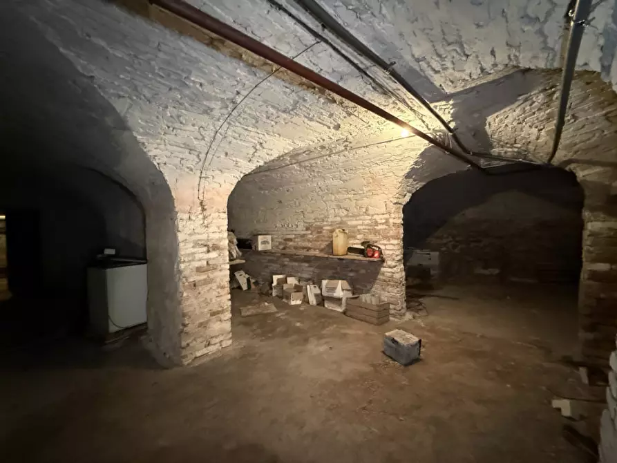 Immagine 46 di Palazzo in vendita  in via nazario sauro a Montagnana