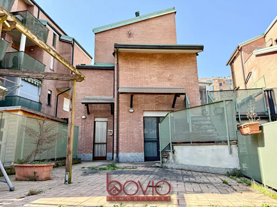 Immagine 5 di Villa in vendita  in VIA SILVESTRO LEGA 4 a Torino