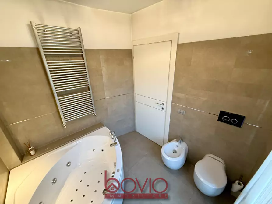 Immagine 19 di Villa in vendita  in VIA SILVESTRO LEGA 4 a Torino