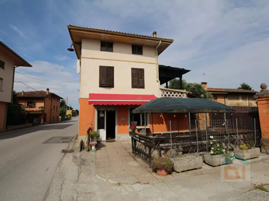 Immagine 1 di Attività commerciale in vendita  in Via Armando Diaz 10 a Porpetto