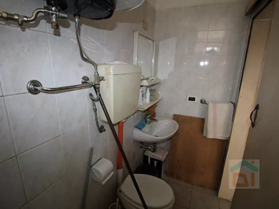 Immagine 18 di Attività commerciale in vendita  in Via Armando Diaz 10 a Porpetto