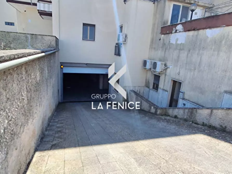 Immagine 5 di Magazzino in vendita  in via Federico II a Locorotondo