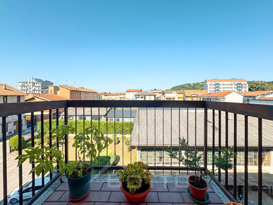 Immagine 4 di Appartamento in vendita  in Via Galileo Ferraris, 15 a Gattinara