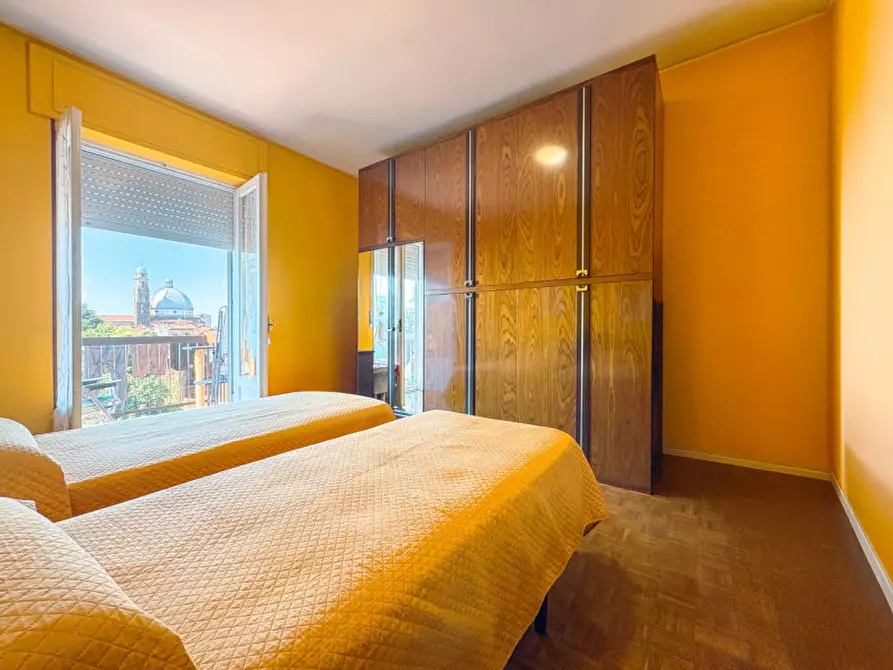 Immagine 9 di Appartamento in vendita  in Via Galileo Ferraris, 15 a Gattinara