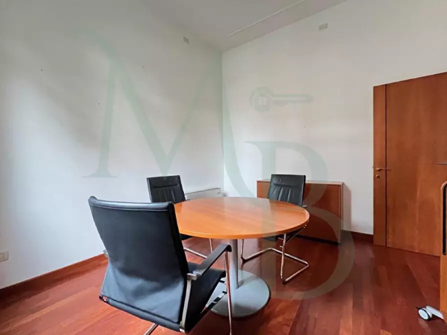 Immagine 7 di Ufficio in affitto  a Padova