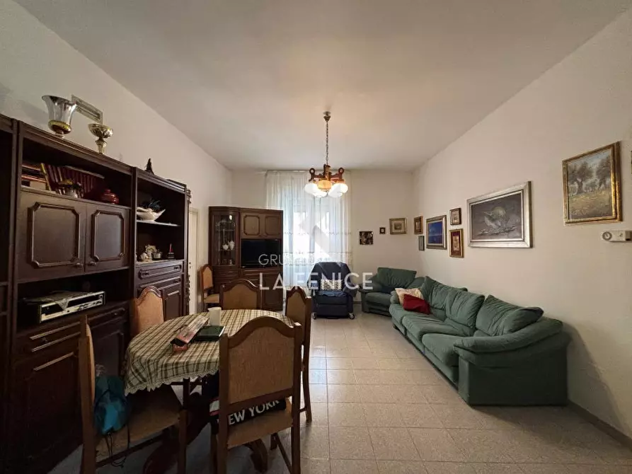 Immagine 9 di Appartamento in vendita  in Via Michele Casavola 32 a Martina Franca