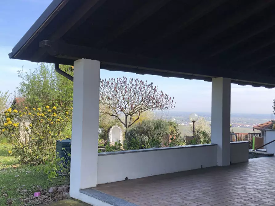 Immagine 10 di Villa in vendita  in Strada Collina Ronzone   14/A a Casale Monferrato