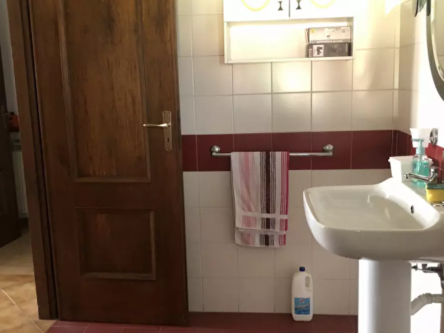 Immagine 23 di Villa in vendita  in Strada Collina Ronzone   14/A a Casale Monferrato