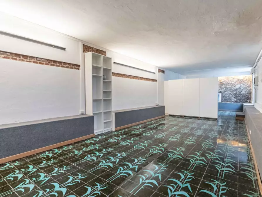 Immagine 11 di Ufficio in vendita  in Ripa di Porta Ticinese, 21 a Milano