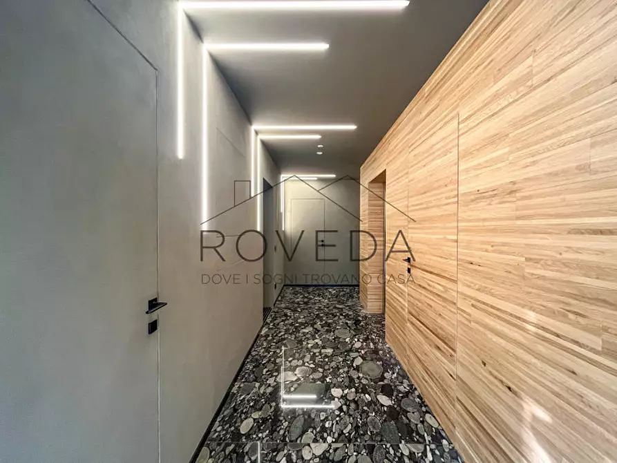 Immagine 5 di Appartamento in vendita  in Via Montello a Treviso