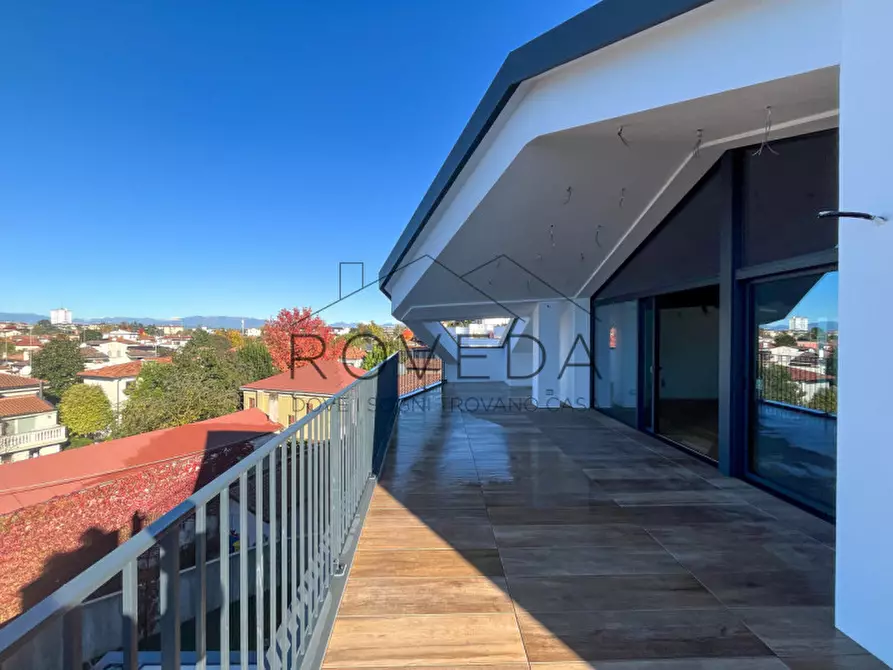 Immagine 15 di Appartamento in vendita  in Via Montello a Treviso