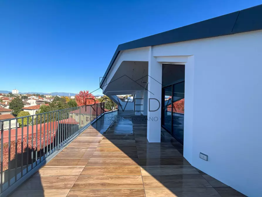 Immagine 26 di Appartamento in vendita  in Via Montello a Treviso