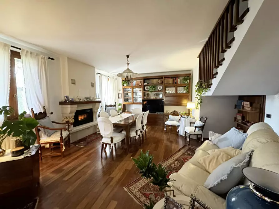 Immagine 1 di Casa indipendente in vendita  in Via Umbria a Monselice