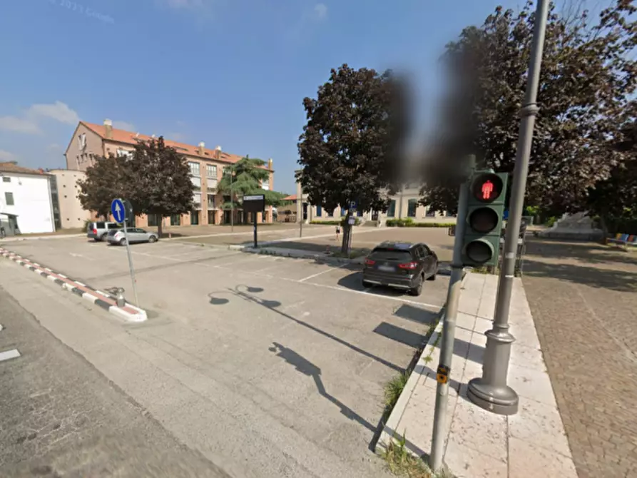 Immagine 3 di Ufficio in vendita  in Piazza Sandro Pertini a Ospedaletto Euganeo