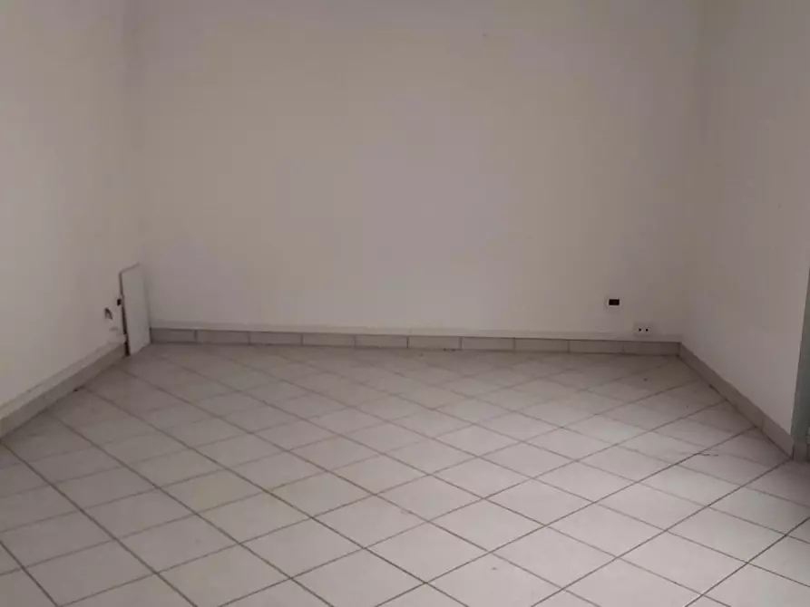 Immagine 7 di Capannone industriale in vendita  a Padova