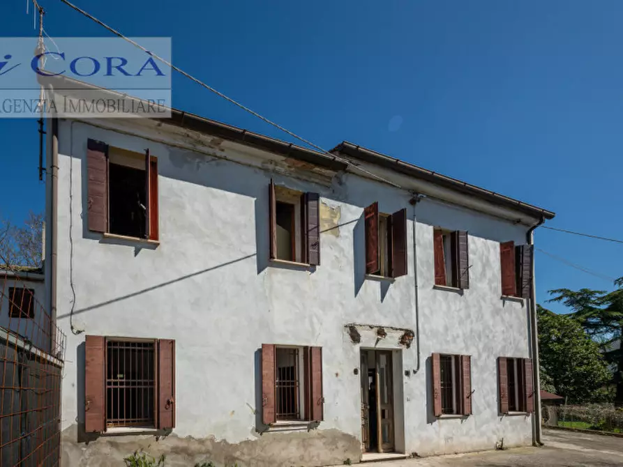 Immagine 7 di Rustico / casale in vendita  in Via Isola Verso Monte a Monselice