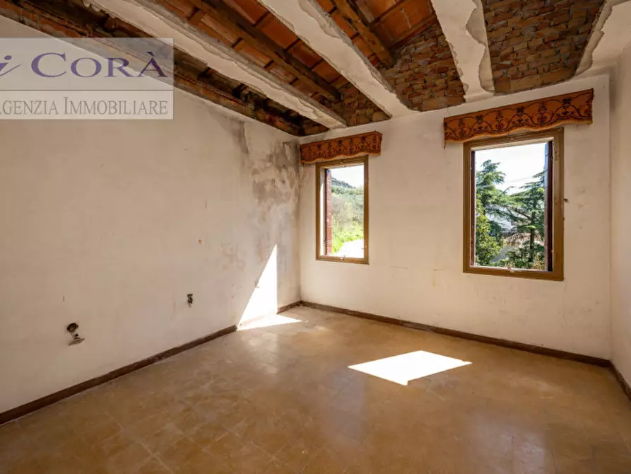 Immagine 17 di Rustico / casale in vendita  in Via Isola Verso Monte a Monselice