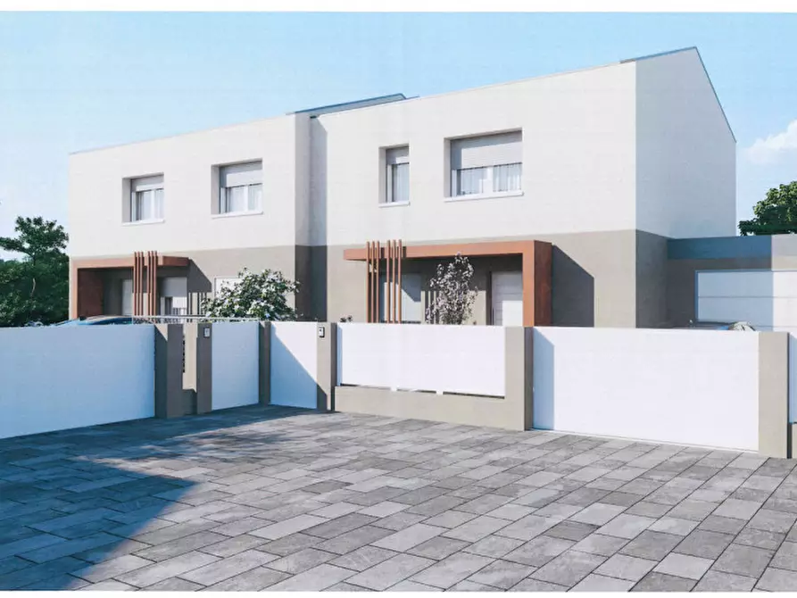 Immagine 4 di Casa bifamiliare in vendita  in Via Cavour a Este