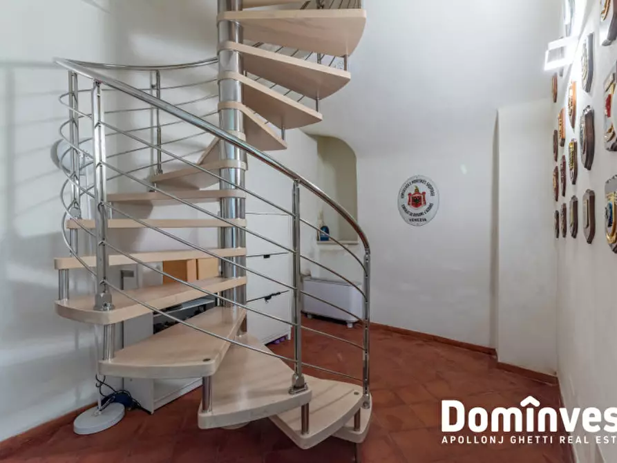 Immagine 7 di Appartamento in affitto  in Via della reginella a Roma