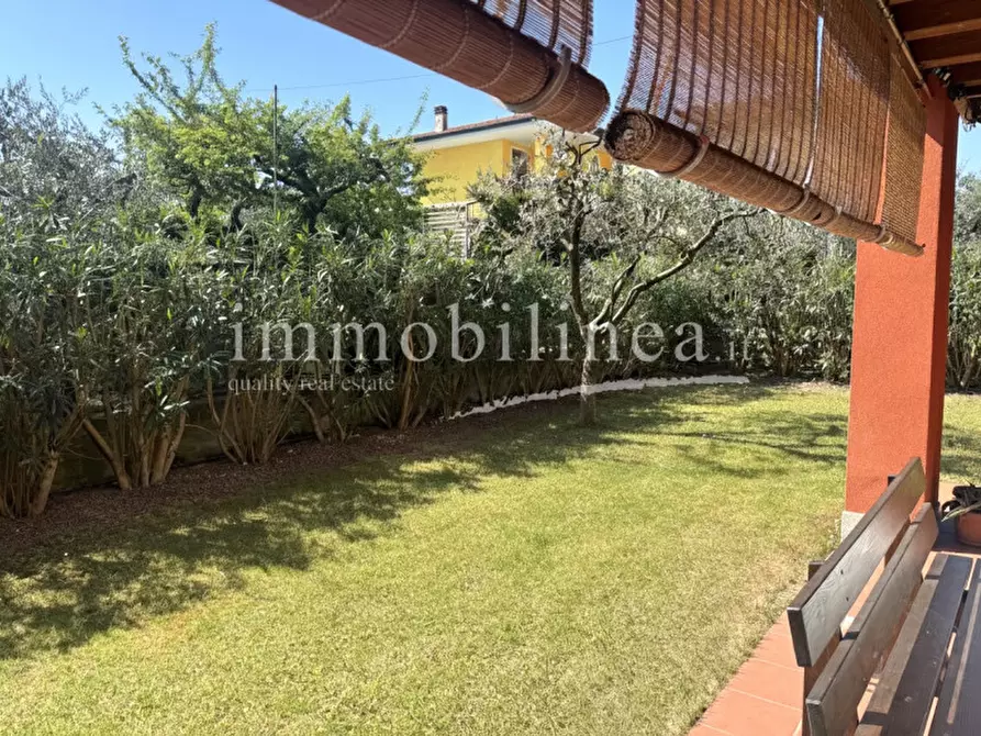 Immagine 26 di Appartamento in vendita  in Via degli Olmi a Lazise