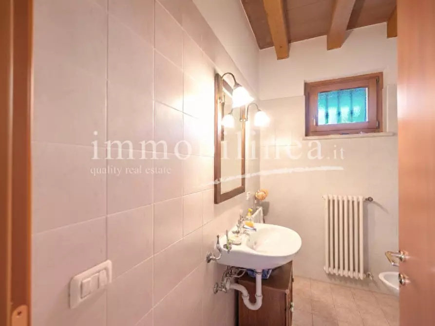 Immagine 39 di Appartamento in vendita  in Via degli Olmi a Lazise
