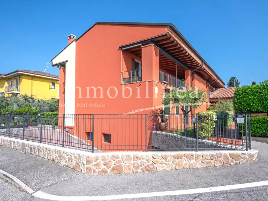 Immagine 42 di Appartamento in vendita  in Via degli Olmi a Lazise