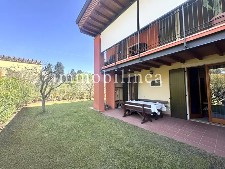 Immagine 11 di Appartamento in vendita  in Via degli Olmi a Lazise