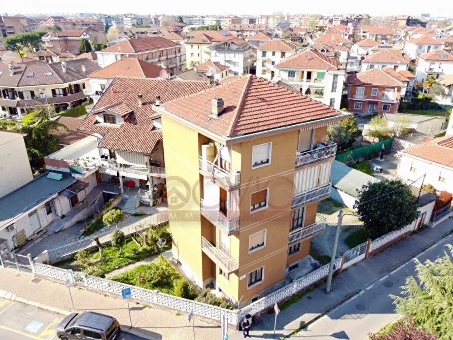 Immagine 3 di Appartamento in vendita  in VIA ROMA 54 a San Mauro Torinese