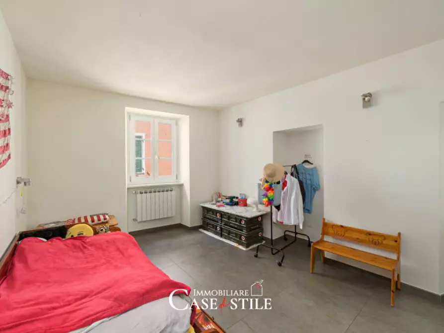 Immagine 11 di Villetta a schiera in vendita  in Via Dante Alighieri a Castelnuovo Magra