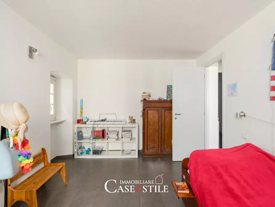 Immagine 12 di Villetta a schiera in vendita  in Via Dante Alighieri a Castelnuovo Magra