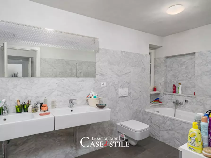 Immagine 16 di Villetta a schiera in vendita  in Via Dante Alighieri a Castelnuovo Magra