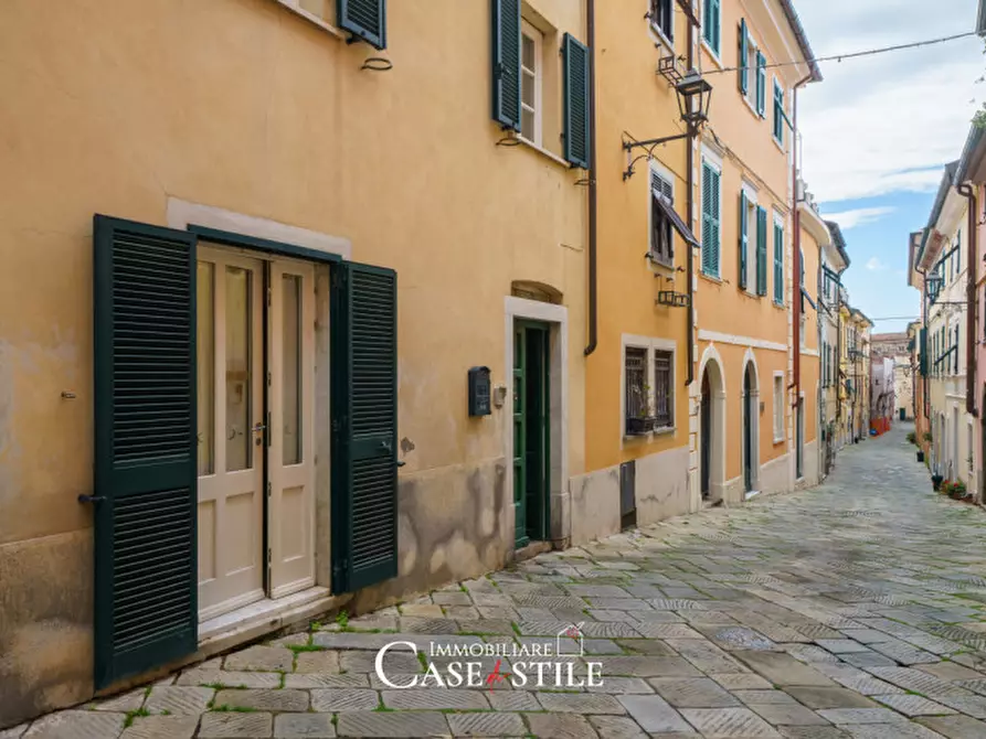 Immagine 21 di Villetta a schiera in vendita  in Via Dante Alighieri a Castelnuovo Magra