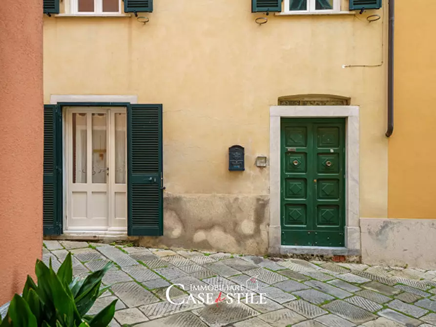 Immagine 22 di Villetta a schiera in vendita  in Via Dante Alighieri a Castelnuovo Magra