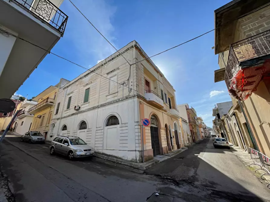 Immagine 3 di Appartamento in vendita  in Via Zara a Matino