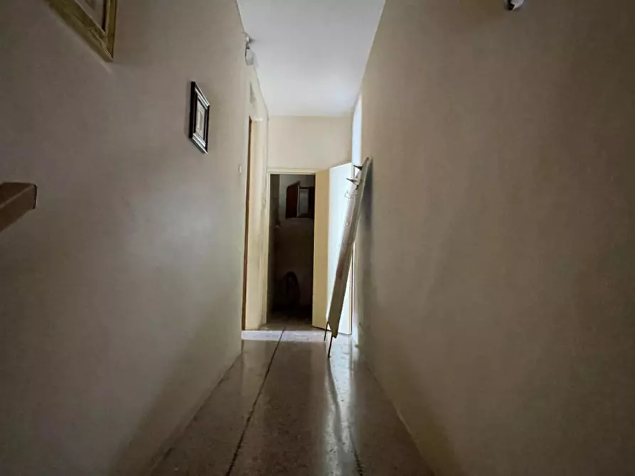 Immagine 8 di Appartamento in vendita  in Via Zara a Matino