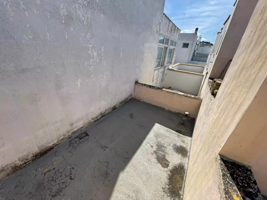 Immagine 32 di Appartamento in vendita  in Via Zara a Matino