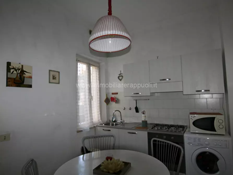 Immagine 1 di Casa indipendente in vendita  a Sinalunga
