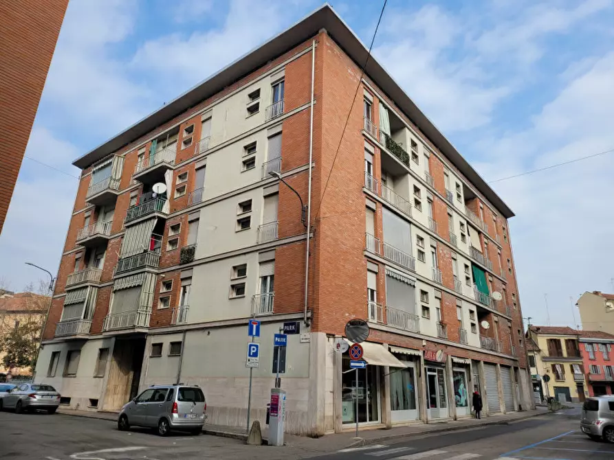 Immagine 16 di Appartamento in vendita  in Via Serafino Grassi 71 a Asti