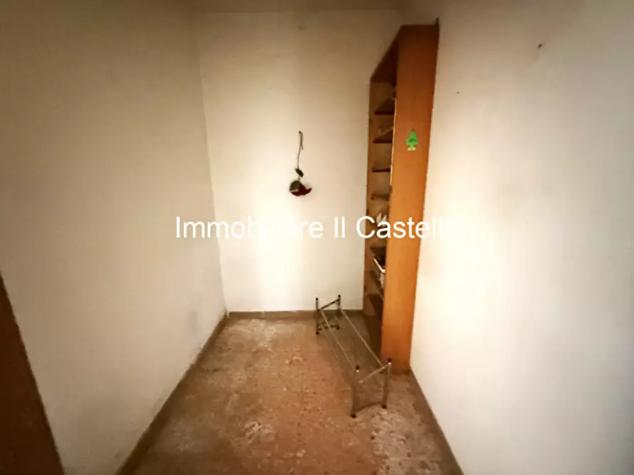 Immagine 5 di Appartamento in vendita  in Sanfatucchio a Castiglione Del Lago