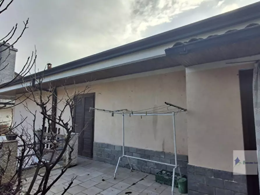 Immagine 3 di Casa indipendente in vendita  in Via Monte Ruzzo a Turbigo