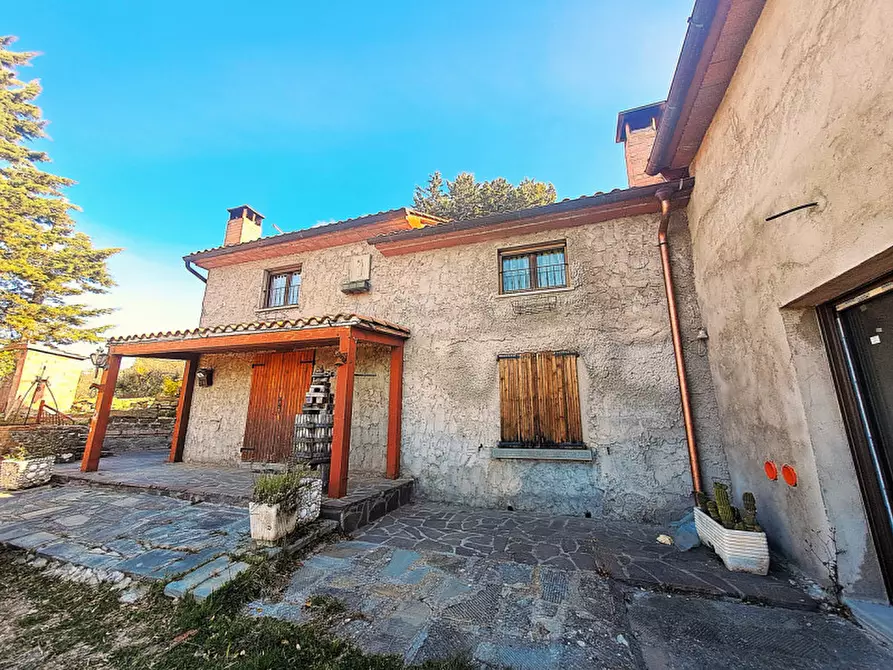 Immagine 3 di Villetta a schiera in vendita  a Tuoro Sul Trasimeno