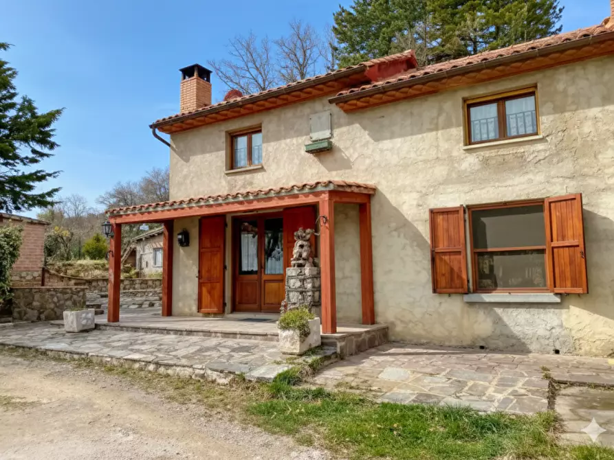 Immagine 3 di Villetta a schiera in vendita  a Tuoro Sul Trasimeno