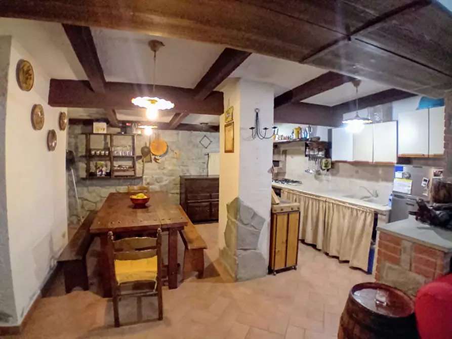 Immagine 4 di Villetta a schiera in vendita  a Tuoro Sul Trasimeno