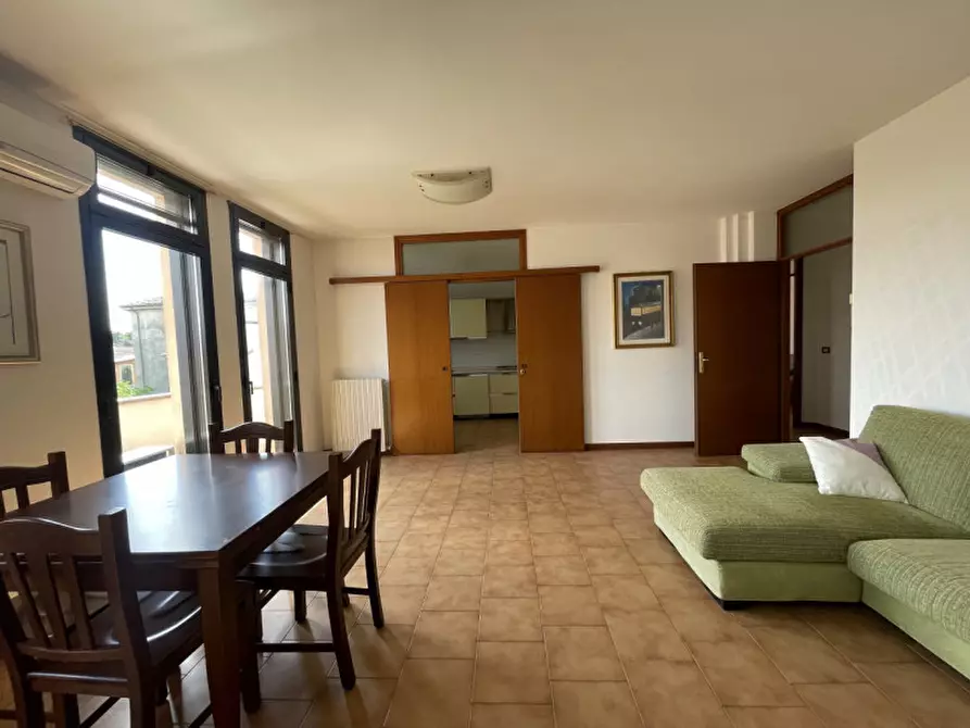 Immagine 6 di Appartamento in vendita  a Suzzara