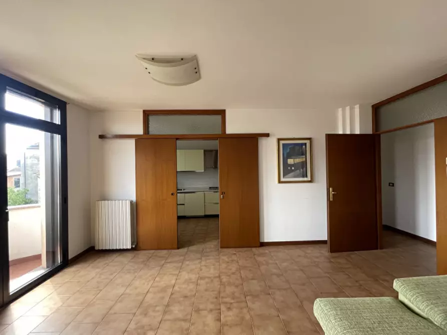 Immagine 15 di Appartamento in vendita  a Suzzara