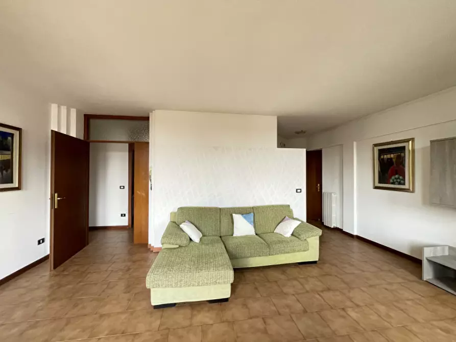 Immagine 22 di Appartamento in vendita  a Suzzara