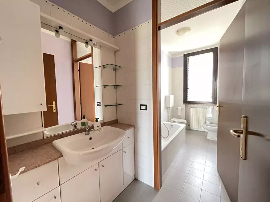 Immagine 24 di Appartamento in vendita  a Suzzara